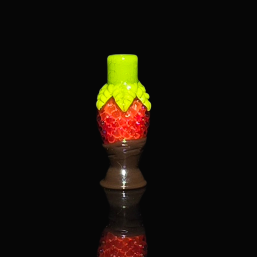 Strawberry Glass Dry Pivot Top